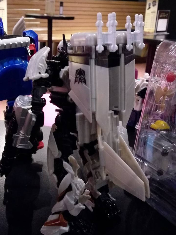 19601162_10155003299093089_6072331397759985041_n