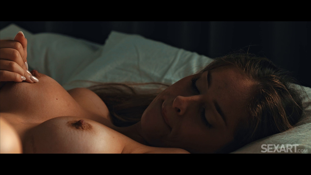 Ambar Lapiedra - First Touch - SEXART.mp4.0011