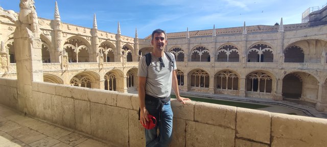 Escapada a Lisboa - Blogs de Portugal - Museo Jerónimos, Descubridores, Torre de Belem, iglesias y atardecederes (7)