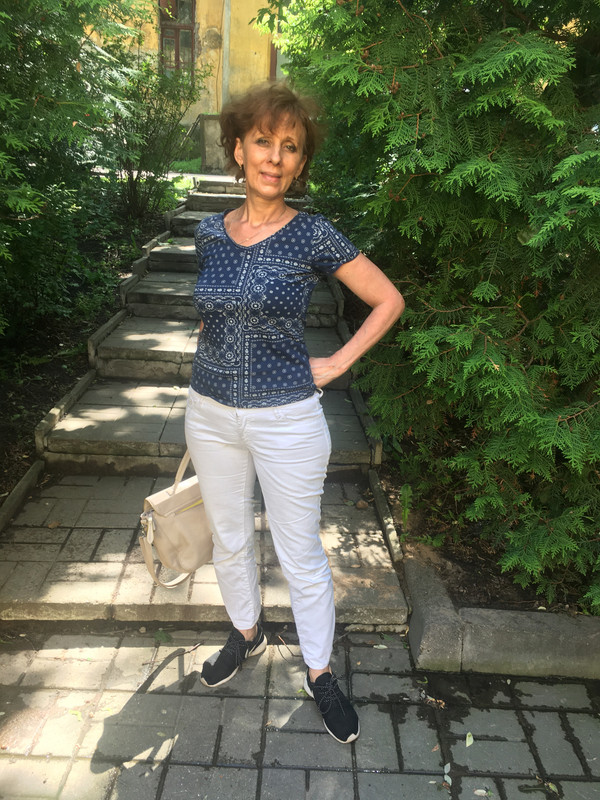 6D7F912E-3E7B-4CA6-84B6-6F09836F12C9