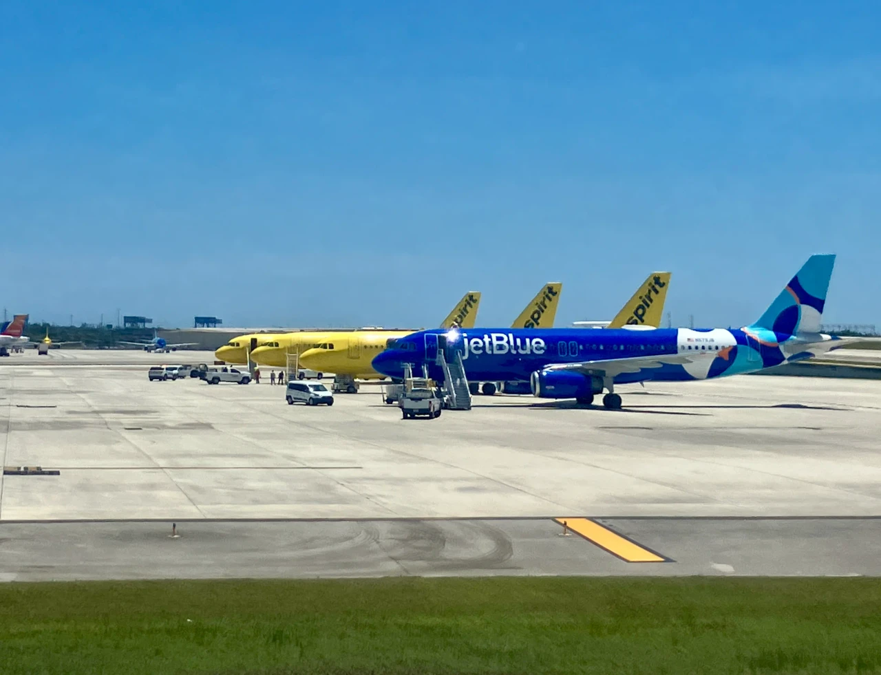 JetBlue and United Blue Sky reciprocal loyalty benefits