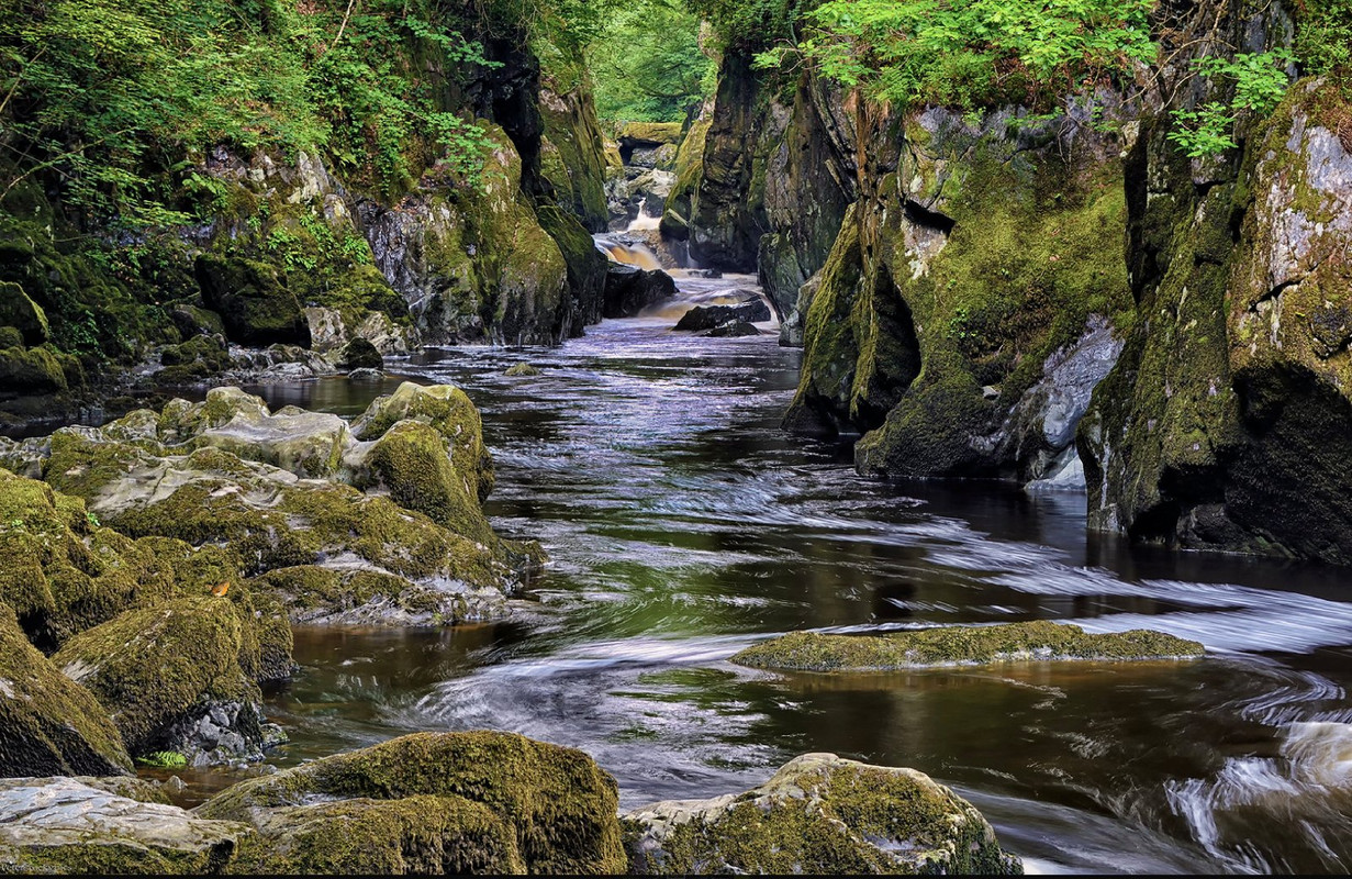 greenfairyglenwales.jpg