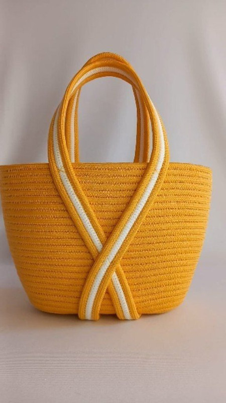 bag-yellow-straw.jpg