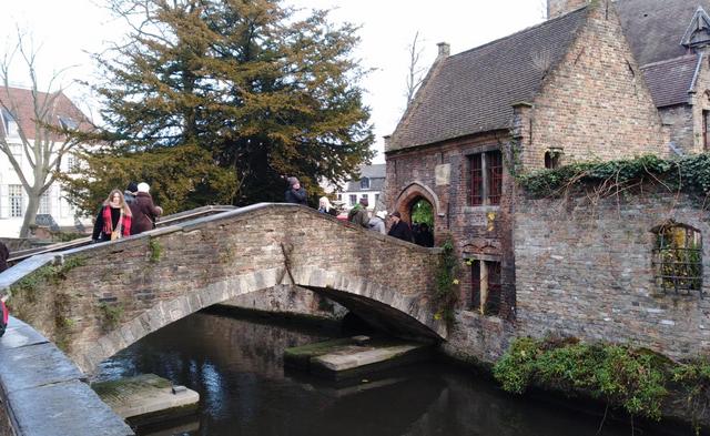 Brujas, Muelle del Rosario, Molinos, Mercado de Navidad etc - Bruselas, Gante y Brujas. Navidad 2018 (7)