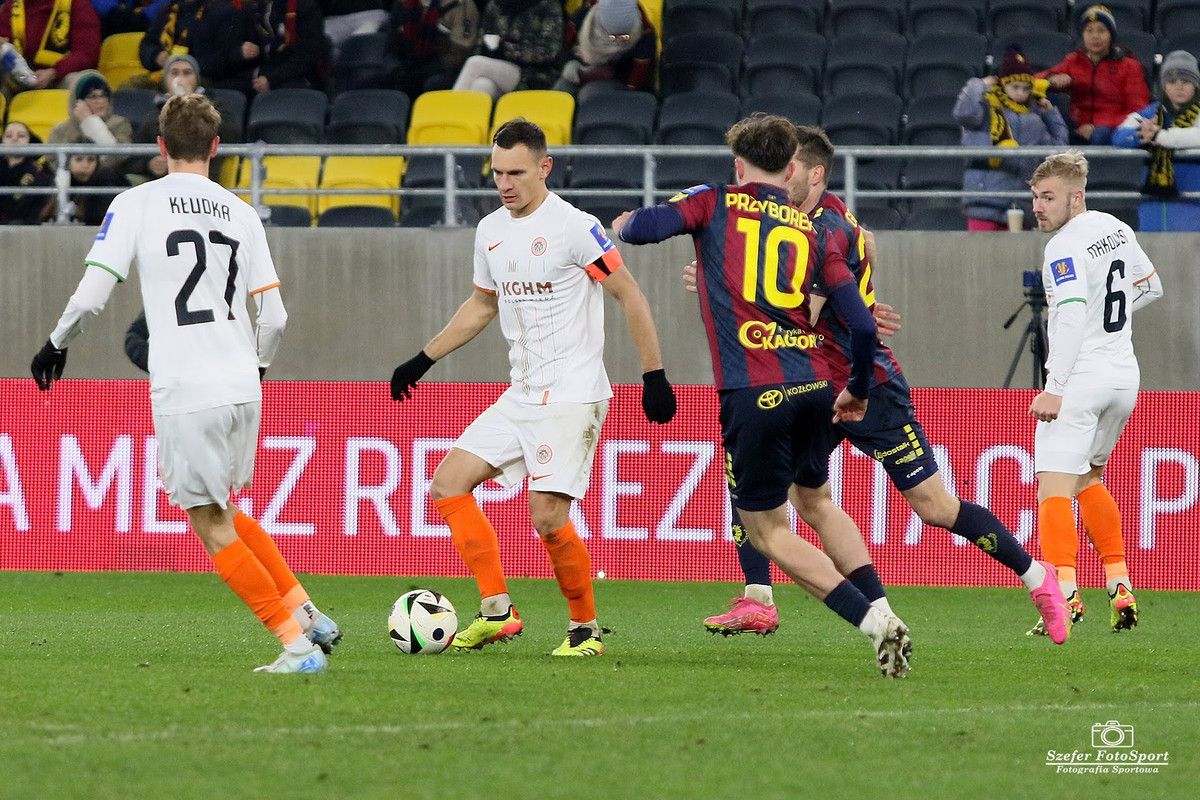 42-Pogon-Zaglebie-Lubin-2024-12-04-PP