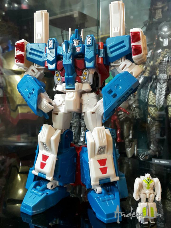 11204874_826604390759305_6712353531352720845_n