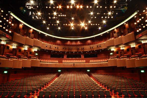 Professional Theater in Harajuku - 1