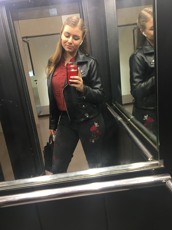 19B82313-A0EB-40ED-8583-7938FAC93FE8