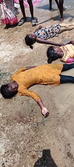 చెరువులో పడి ముగ్గురు మృతి చెరువులో పడి ముగ్గురు మృతి