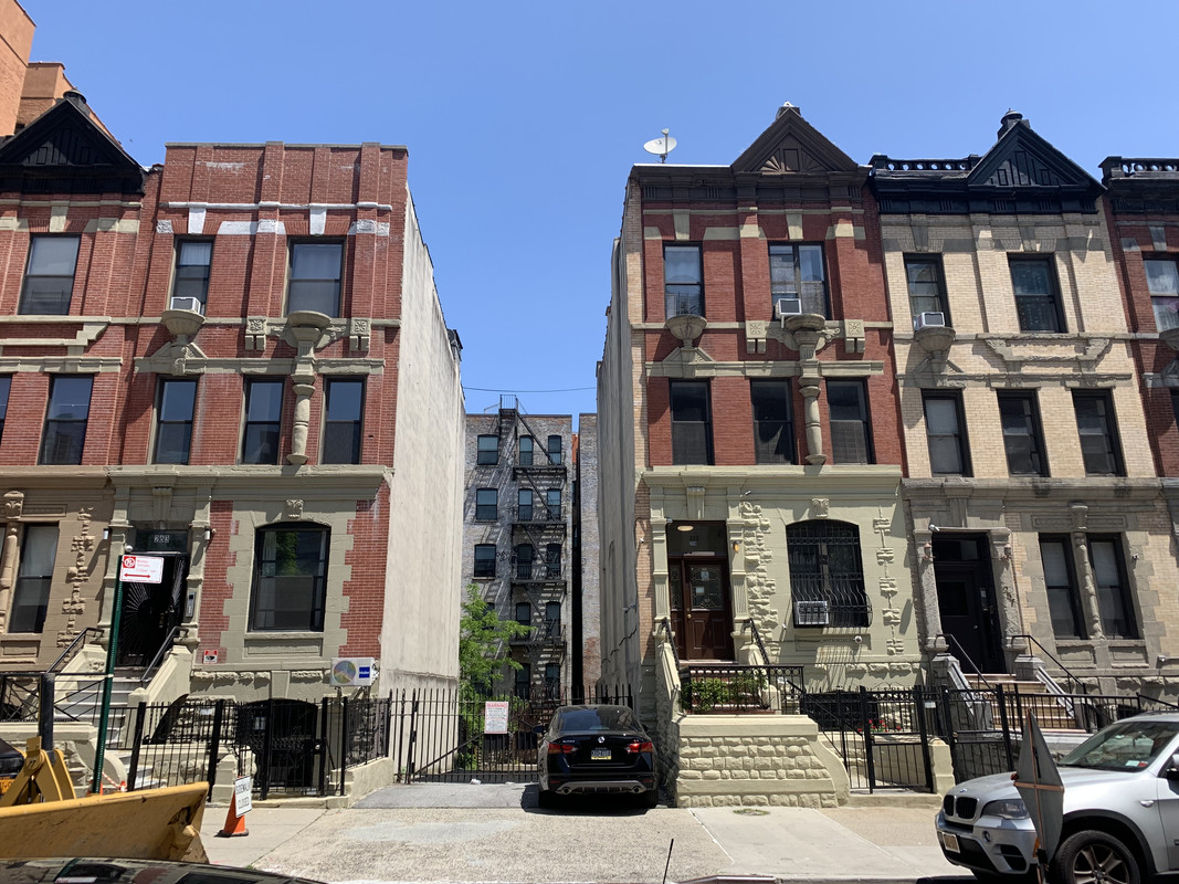 3286F80D-5D88-4CE0-981B-D8DD6D7FFC8A