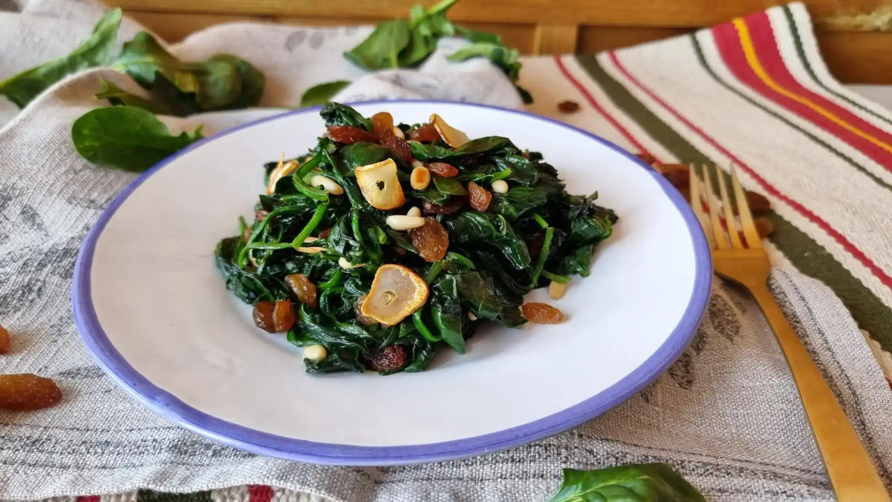 Espinacas a la catalana ¡para una cena saludable!