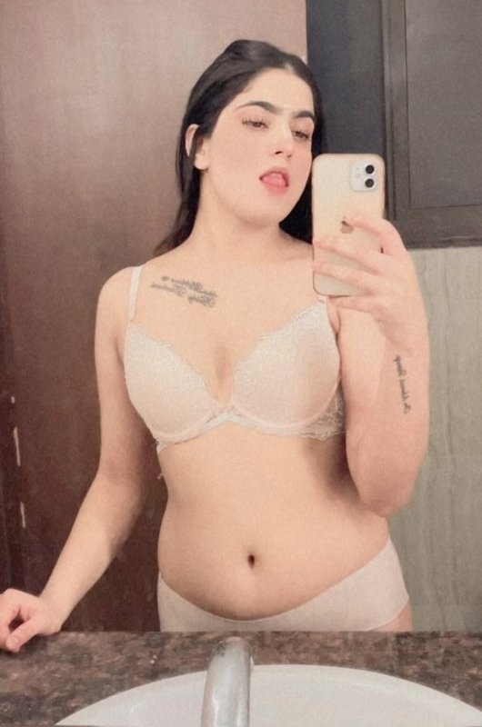 Most Famous JASNEET KAUR Insta Influencer Full Frontal NUDE on Videocall with Full Face Showing Full Hot Boobs Press & Shaved Pussy Sexy Ass 37Videos+Pics Old+New Update (No Watermark) 9 IMG-11.jpg
