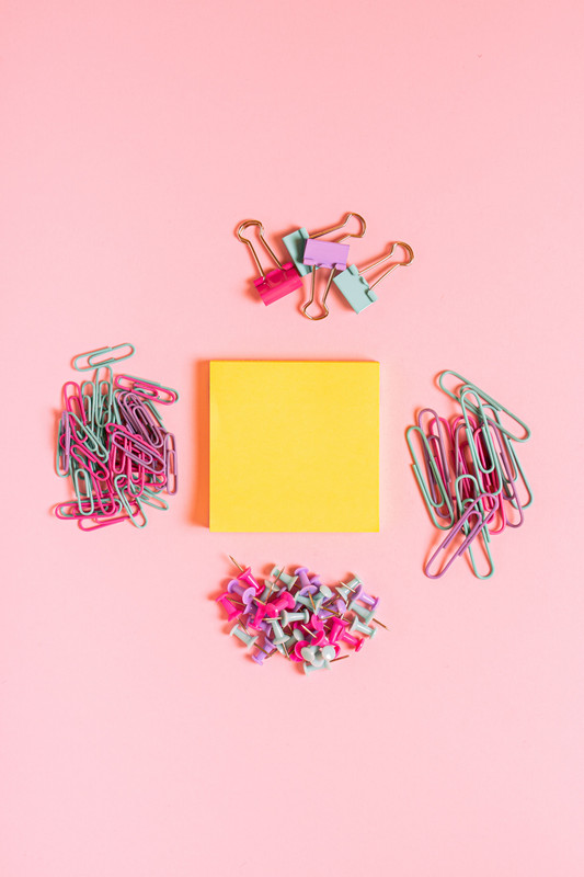 Pins & Clips