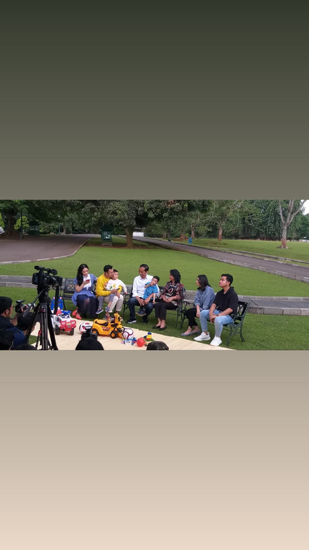 Keluarga Raffi dan Jokowi bertemu
