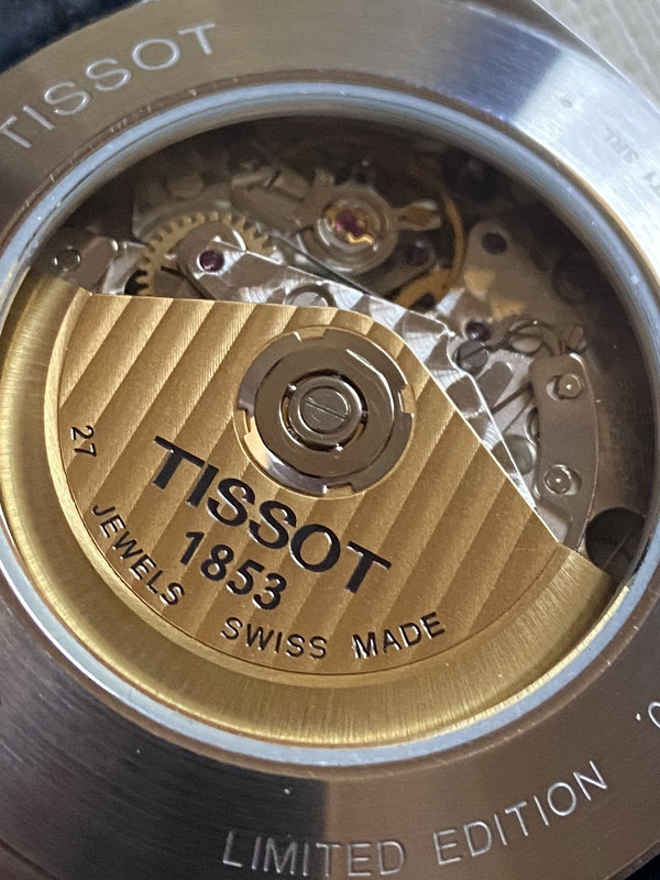 7FE59E65-55E1-403A-98FA-239BDA302C6C