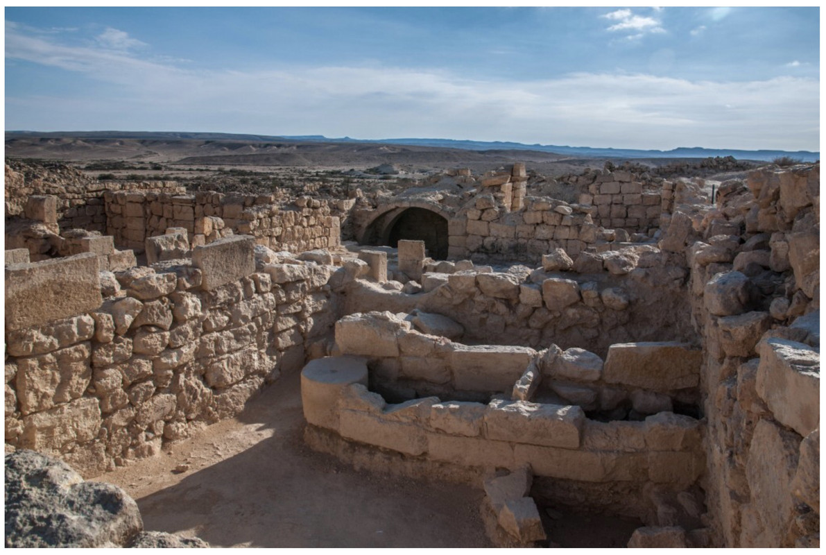 3A1237E6-A852-4A80-890A-86D5320B2F7D