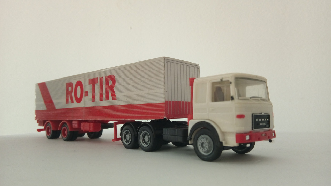 Mach (9099)
