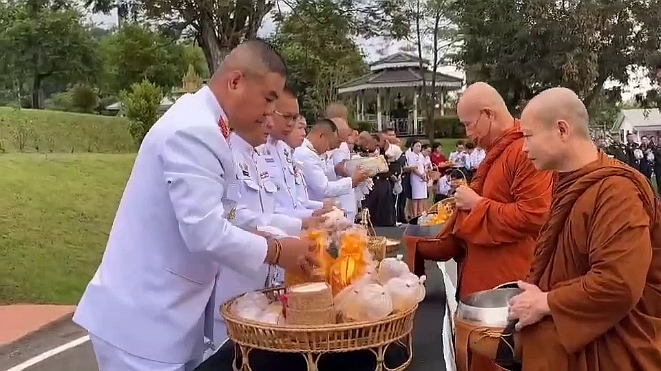 vlcsnap-2025-10-10-19h24m18s296