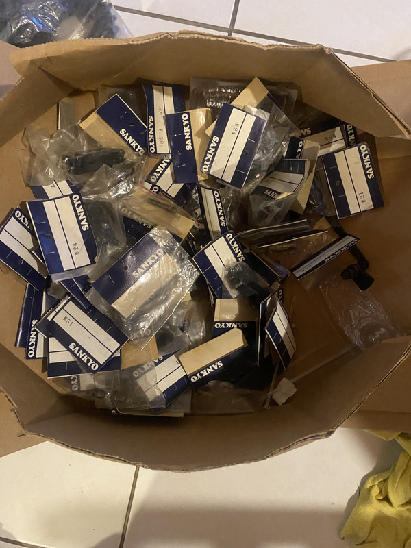 CD4DB419-63D7-4B27-92F9-4254E2B9383D