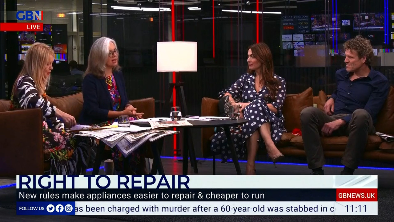 07.03 - 10.00.00 - Saturday Live. Opinion, news and a bit of fun on S..._001.ts_snapshot_16.19.016