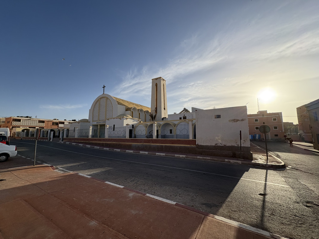 El Aaiún, la capital del Sahara Occidental - El Sahara Occidental (18)
