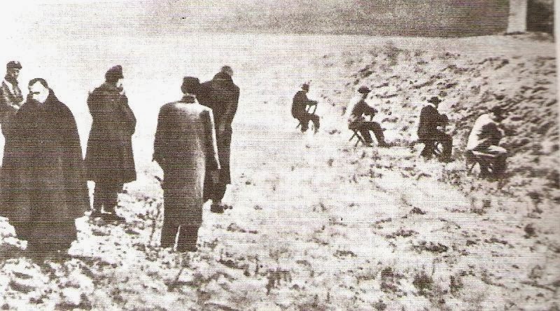 Momento antes de la ejecución de Ciano el 11 de enero de 1944 en Verona, Italia Momento antes de la ejecución de Ciano el 11 de enero de 1944 en Verona, Italia