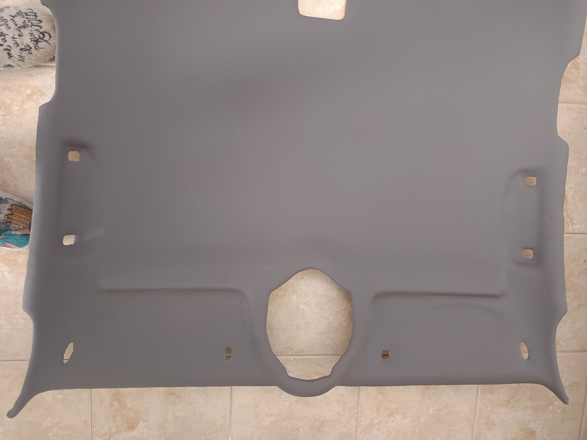 60 Tapizado techo