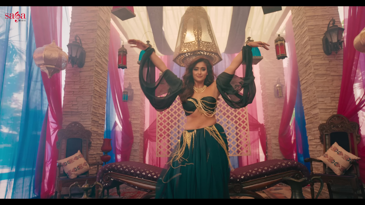 vlcsnap-2023-04-12-10h43m24s885