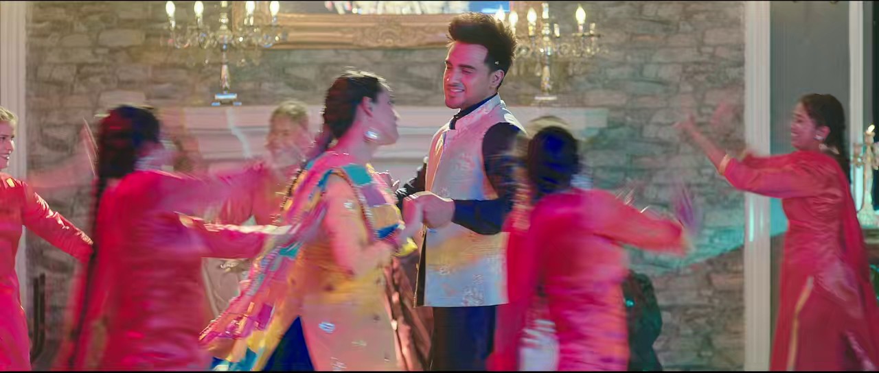Allahr-Vres-2024-Punjabi-AMZN-WEB-DL-720p-HEVC-EAC3-6ch-ESub-mkv-0004