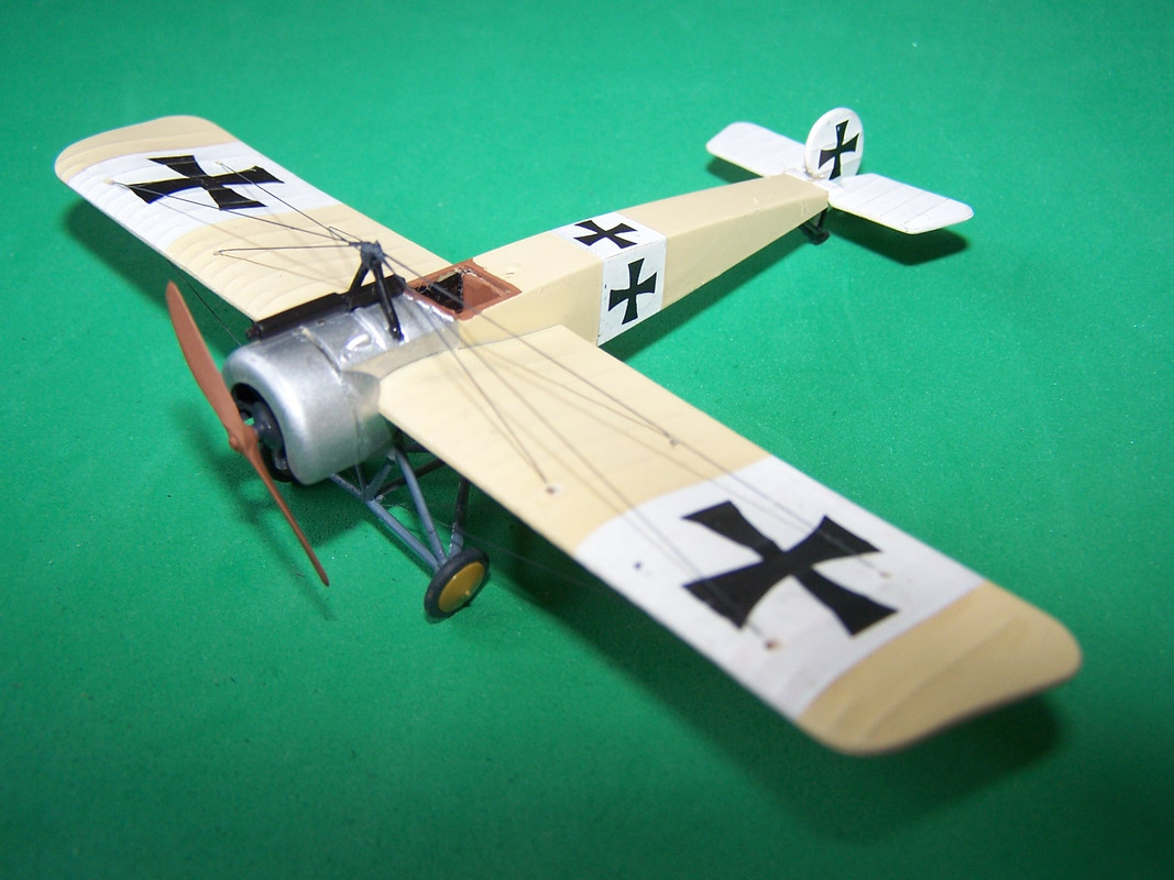 Revell_Eindecker-FP