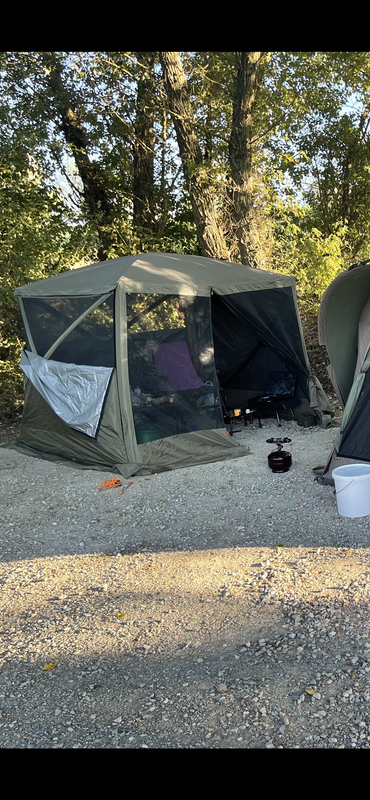 E66A13F3-047E-46EA-B187-8E1D85B92277