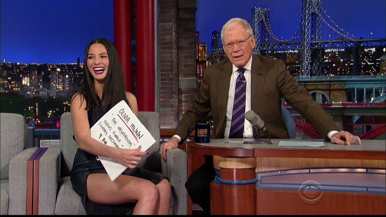 olivia-munn-thigh-show-spectacular-letterman-dec-10-2014-51