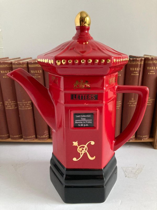 teapot-postbox-5.jpg