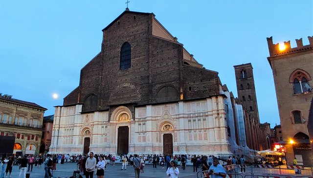 Milán-Bolonia-Rávena-Milán en Junio 2023 - Blogs de Italia - Bolonia: San Petronio, Neptuno de Giambologna etc (121)