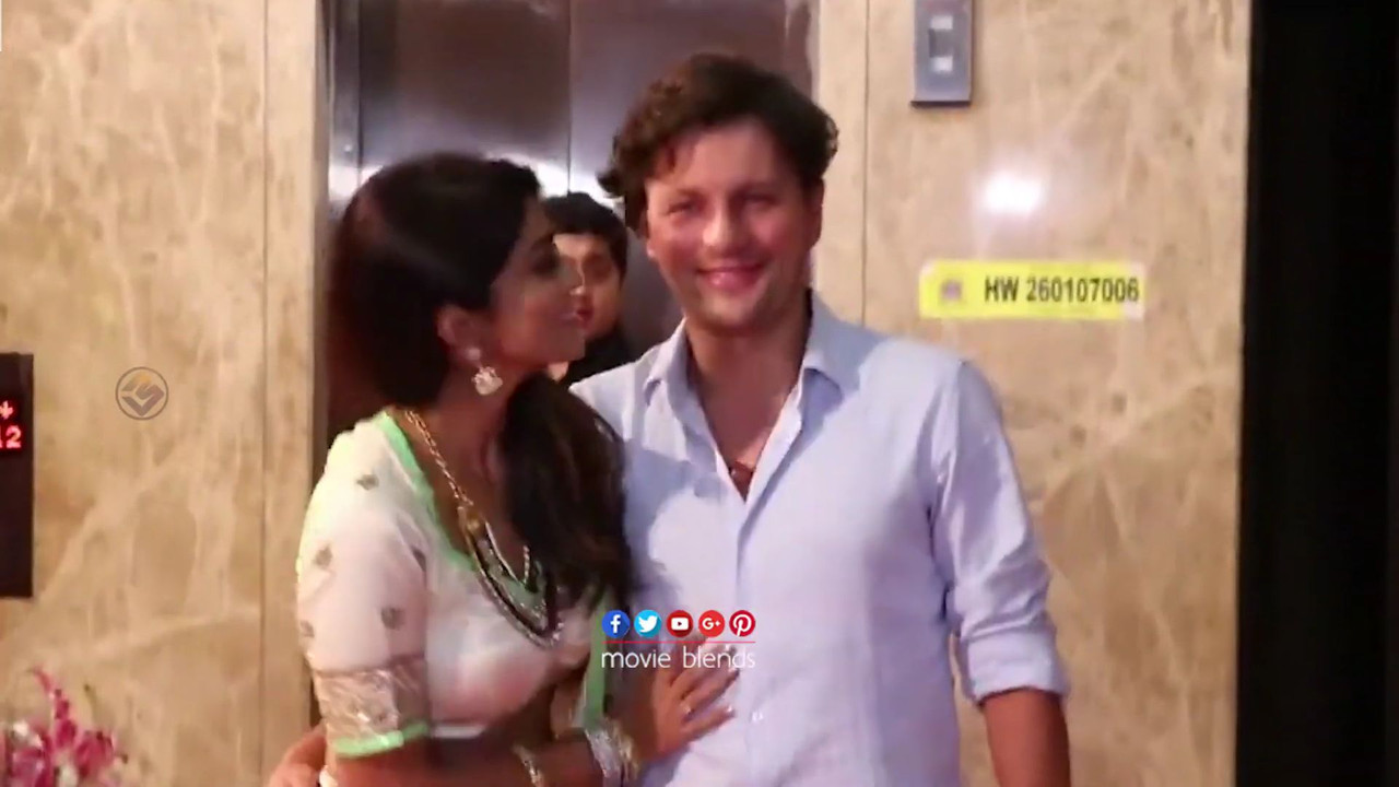 VideoCapture_20191024-222054