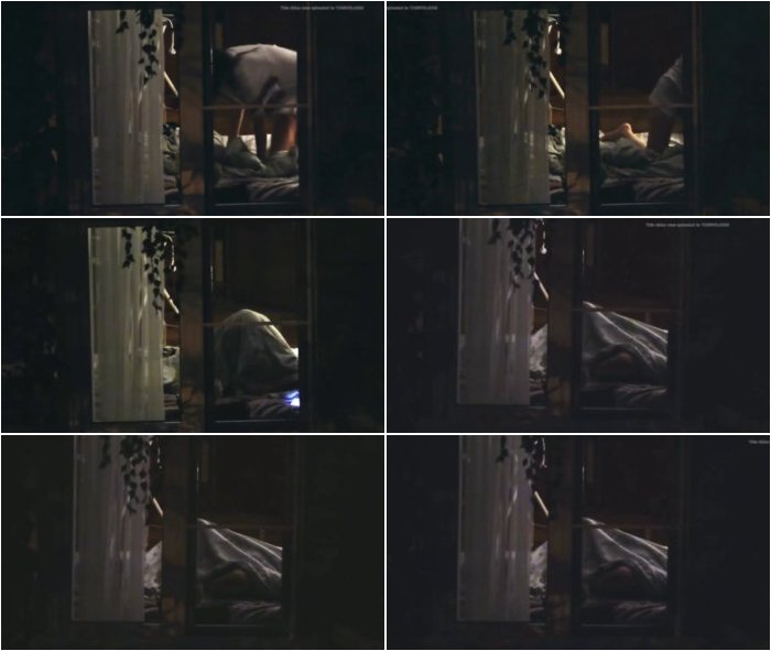 Spy-girl-masturbating-in-bed-windows-3.jpg