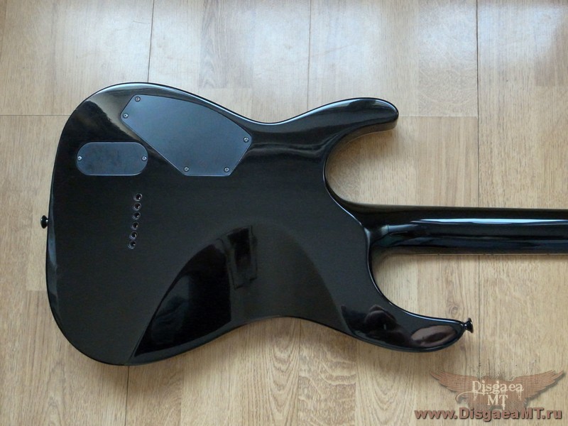 LTD_H-1000_Deluxe_7-blk_cbck_021