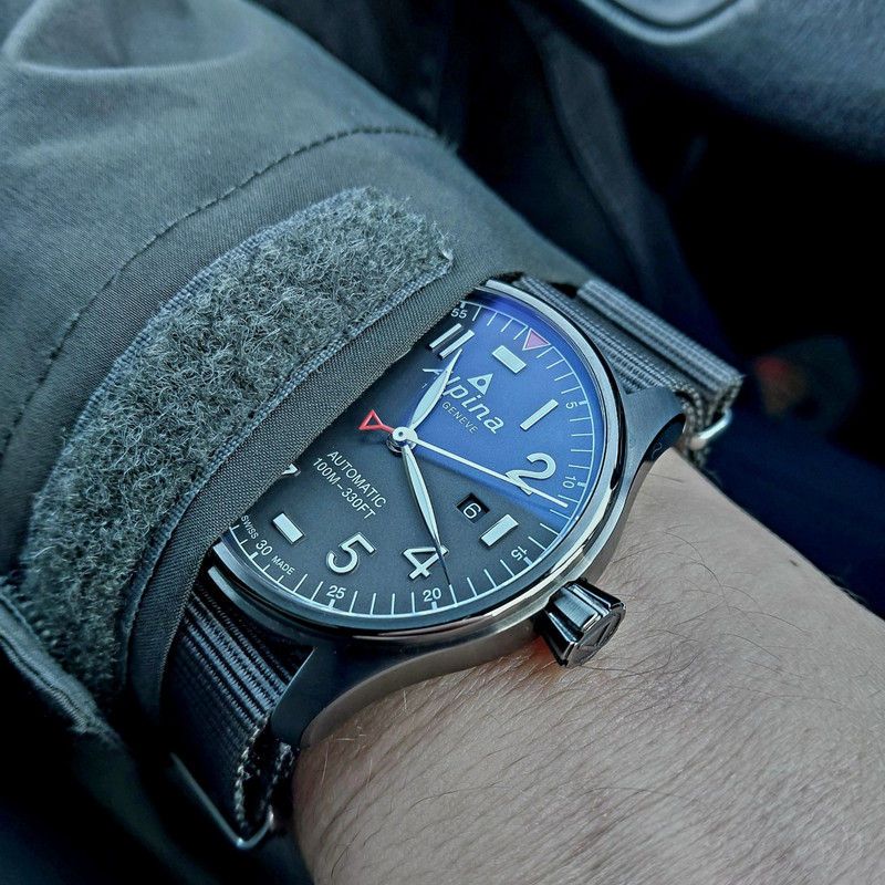 Photo_1736188277989_NkoI0FZD78