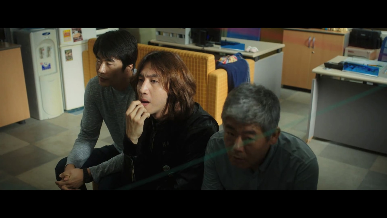 The Accidental Detective 2 - In Action (2018) (1080p WEB-DL x265 10bit AAC 2.0 - HxD) [TAoE].mkv_202