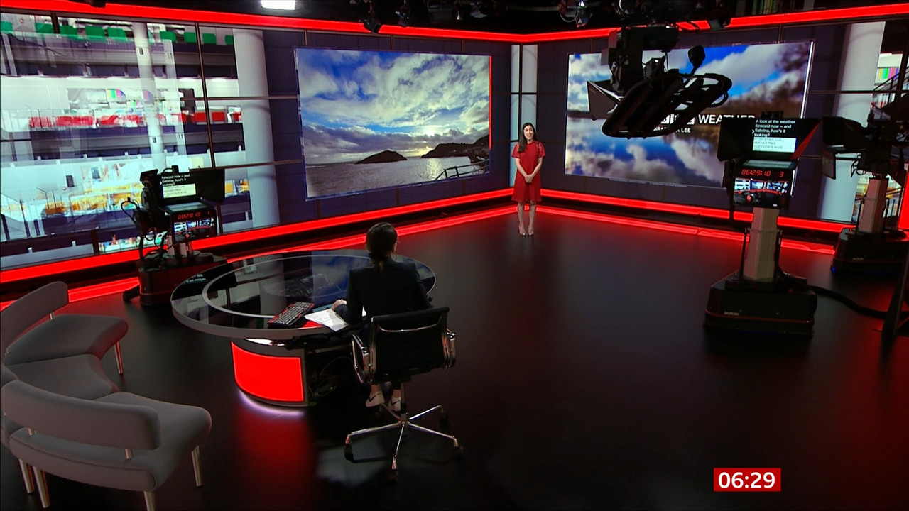 02.12 - 06.00.00 - Breakfast. The latest news, sport, business and we....ts_snapshot_06.05.850