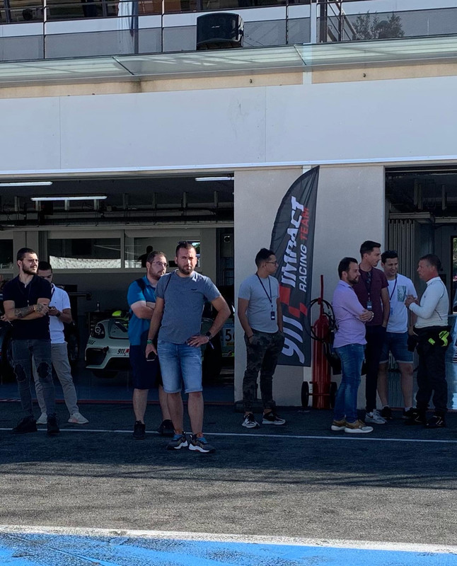 8FB2E3D8-8962-4915-9D0D-DD8B3D3AB3CA