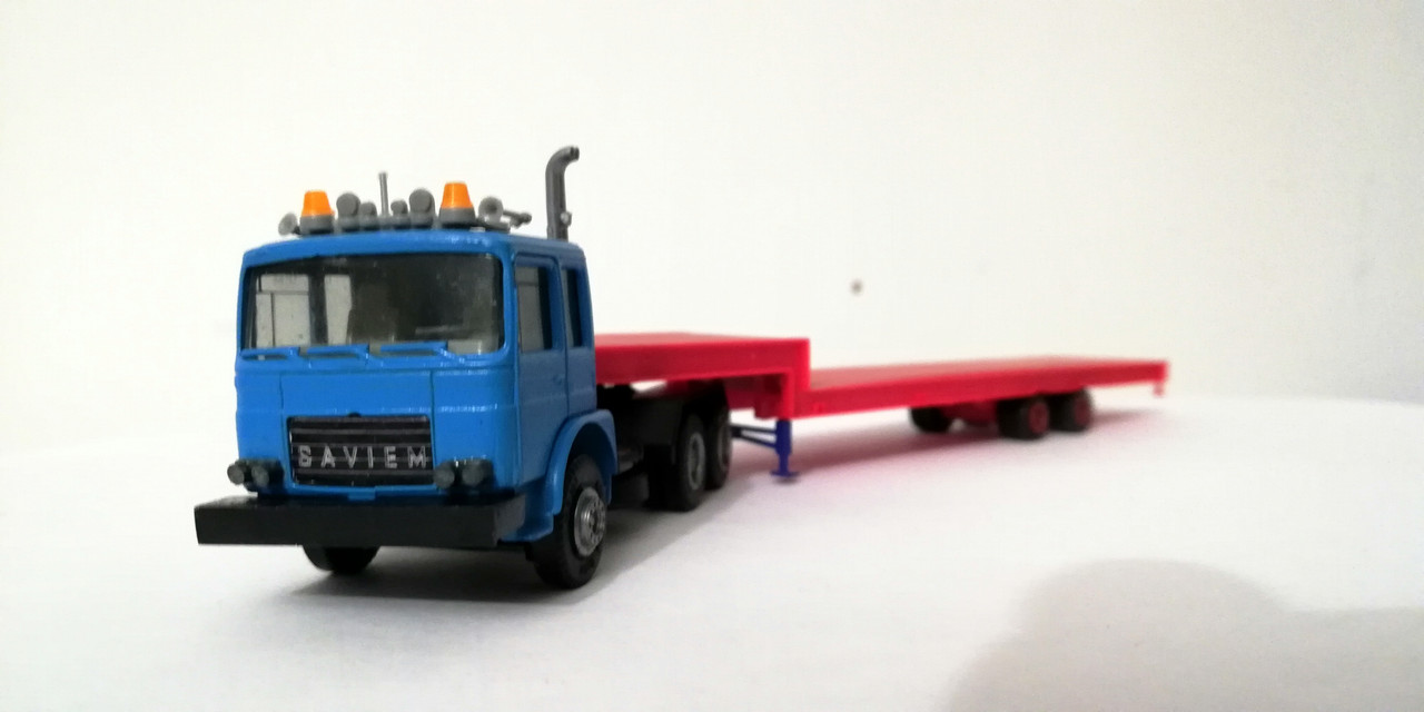 Mach (9040)