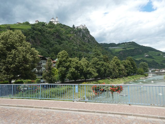 Dolomitas y noreste de Italia en verano de 2025 (En construcción) - Blogs de Italia - DÍA 5 – Iglesias Sta. Maddalena y S. Giovanni / Chiusa / Bolzano (10)