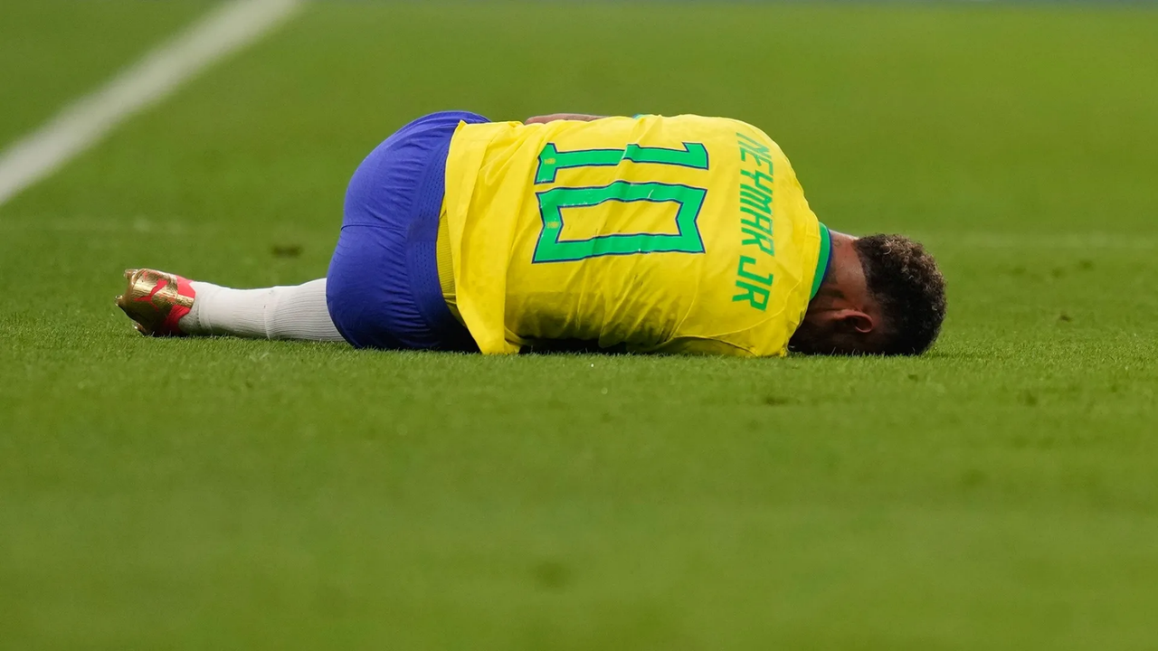 Qatar 2022: Neymar y Danilo lesionados por el resto de la Fase de Grupos