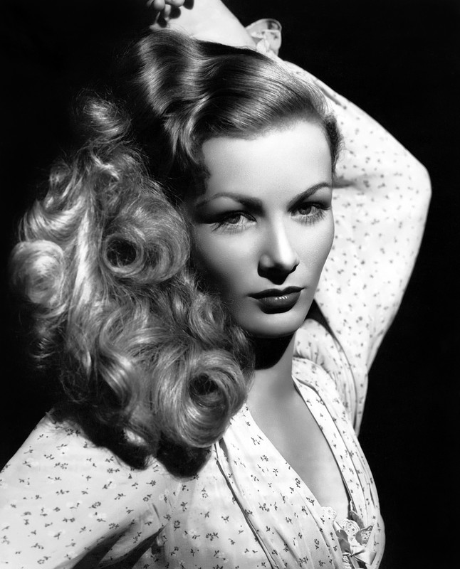 veronica_lake_ma33