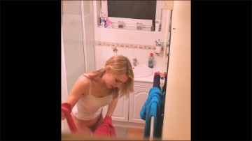 [Image: Voyeur60805103650.jpg]