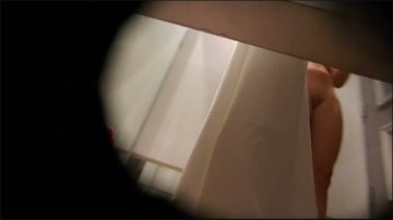 [Image: Voyeur32545151950.jpg]