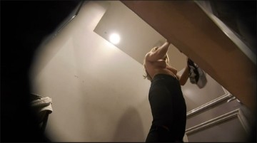 [Image: Voyeur56685093407.jpg]