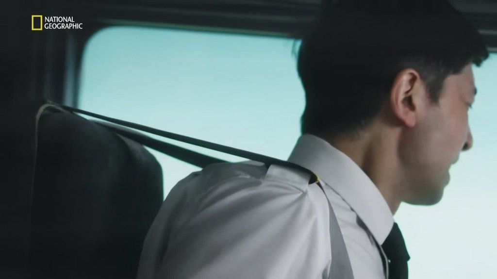 [Image: a8jn9una9y5t.jpg]