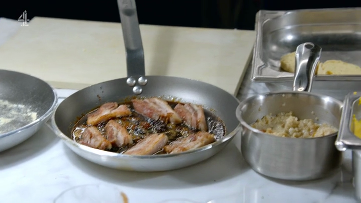 [Image: a27qnr6hn7nb.png]